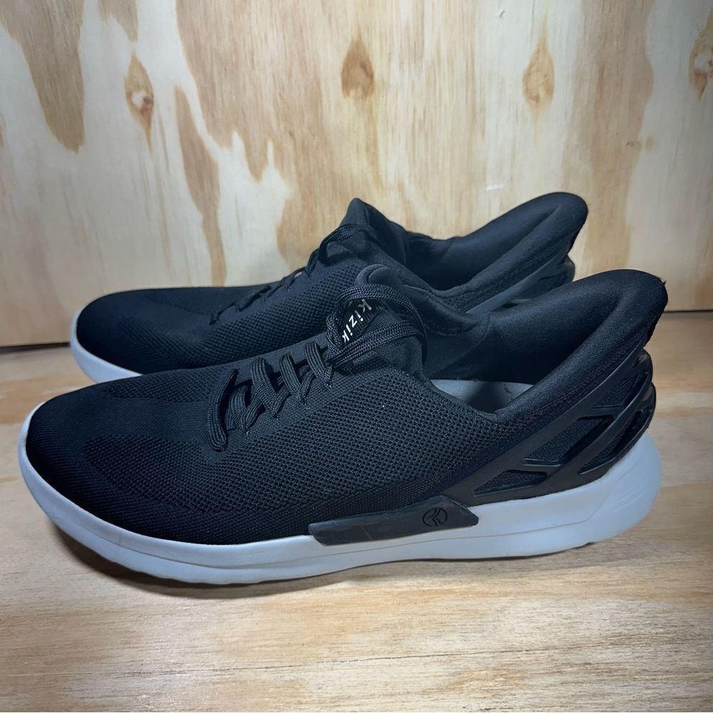 Kizik Black Sneakers Men’s Size 13